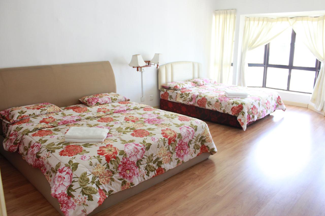Marina Court, Kota Kinabalu, Sabahヴィラ エクステリア 写真