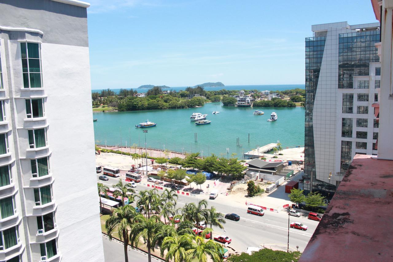 Marina Court, Kota Kinabalu, Sabahヴィラ エクステリア 写真
