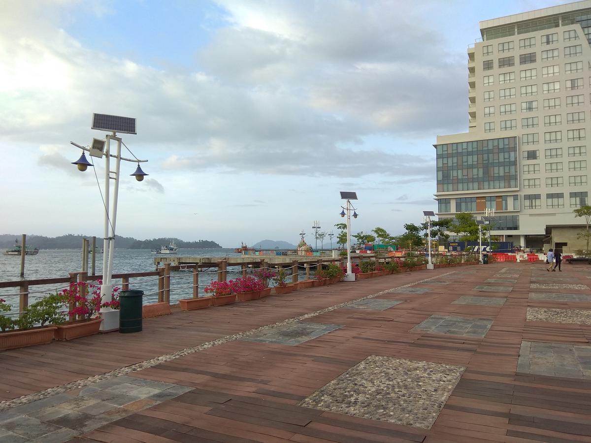 Marina Court, Kota Kinabalu, Sabahヴィラ エクステリア 写真